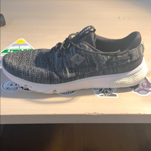 Sperrys - Picture 2 of 8